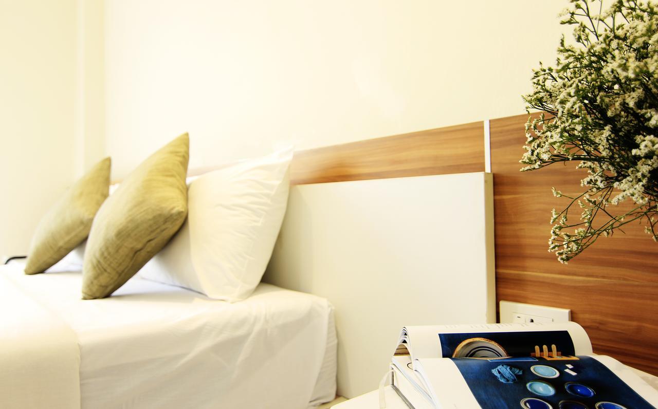 Star 3 Hotel And Residence Rayong Bagian luar foto
