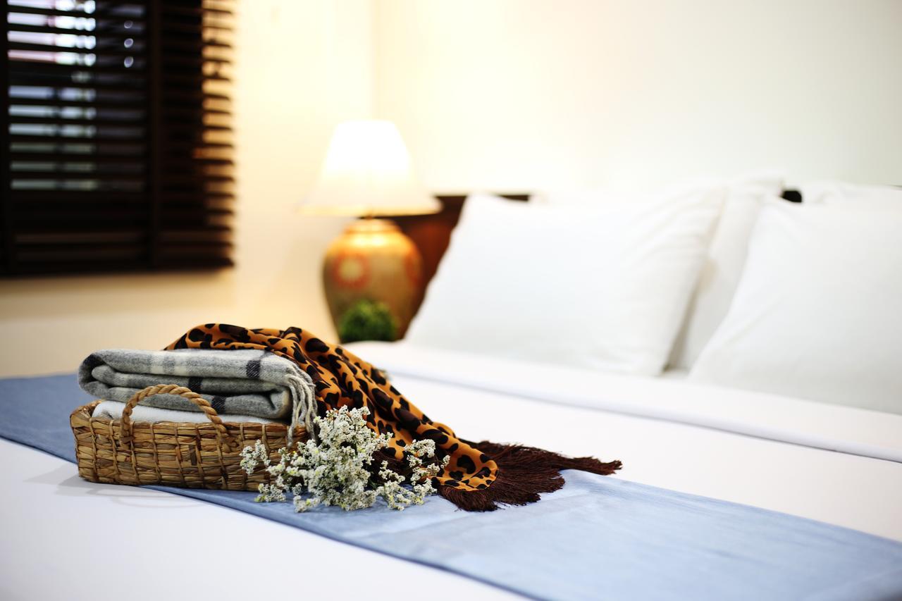 Star 3 Hotel And Residence Rayong Bagian luar foto